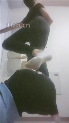 图片[11]-【美娜格格】运动女神-脏鞋底白袜虐废【完整版】-绳艺资料库