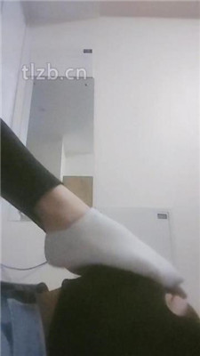 图片[13]-【美娜格格】运动女神-脏鞋底白袜虐废【完整版】-绳艺资料库