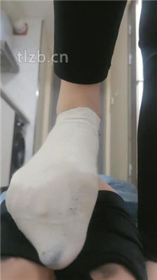 图片[19]-【美娜格格】运动女神-脏鞋底白袜虐废【完整版】-绳艺资料库